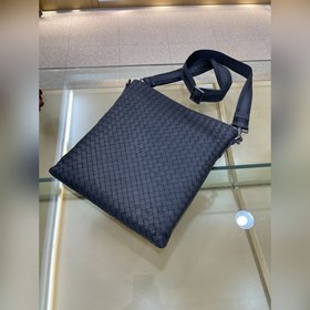 Классическая сумка через плечо BV Модель： L8003 Верхний слой из 