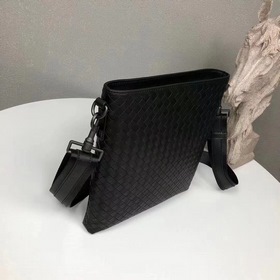 BV Bao Ti Jia Первый слой кожи быка Почтальонская сумка Модель： 7