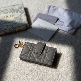 Dior Кожаный чехол для карт, модель S0074 Многослойный дизайн в