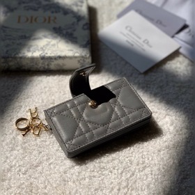 Dior Кожаный чехол для карт, модель S0074 Многослойный дизайн в 