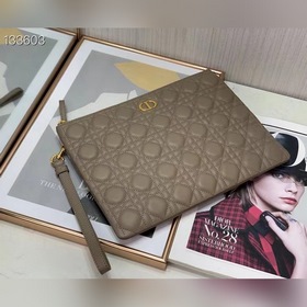 Dior caro Daily сумка-клатч, модель M3399420 Размер： 30x21,5 см