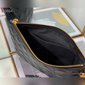 Dior caro Daily сумка-клатч, модель M3399420 Размеры： 30 x 21,5 
