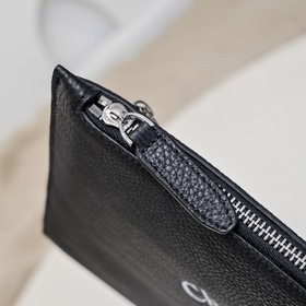 Dior - мужская сумка Изготовлена из импортной телячьей кожи, мягк