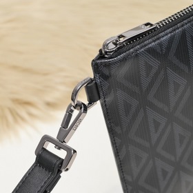 Мужская сумка Dior, модель D8001 Эта сумка-клатч является одним 