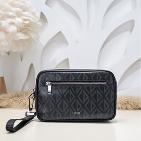 Мужская сумка Dior, модель D8008 Эта сумка Dior Lingot является