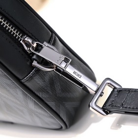 Мужская сумка Dior, модель D8008 Эта сумка Dior Lingot является 