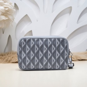 Мужская сумка Dior, модель D8008 Эта сумка Dior Lingot является