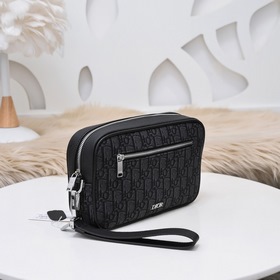 Dior - Новая модель сумки/косметички Dior, модель D126-5 Изготов