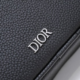 Dior - Новая модель сумки/косметички Dior, модель D126-5 Изготов