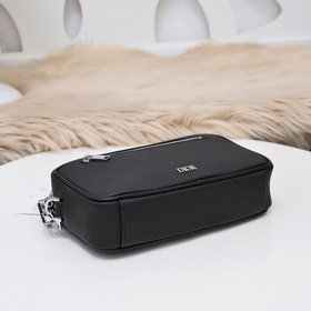 Dior - Новая модель сумки/косметички Dior, модель D126-5 Изготов