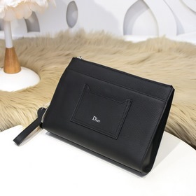 Dior-Dior Ручная сумка Модель 131-5 Изготовлена из черной кожи т