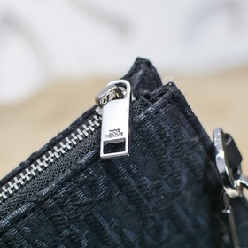 Dior - Диор, сумка-клатч, модель 131-5 Изготовлена из ткани Obliq