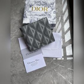 Кожаный бумажник Dior для мужчин, модель № 027 изготовлен из глад