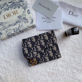 Короткий кожаный кошелек Dior с тремя складками логотипом виде се