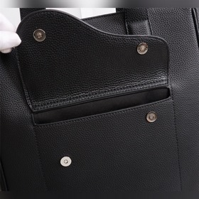 Сумка DIOR Saddle Модель： 1ADSH175YMJ_H00N Эта сумка-седло с модн