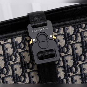 Мужская сумка DIOR Модель： 1ADSH198USH-H15E Эта практичная и элег