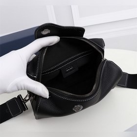 Сумка Dior Lingot 22 Модель： 1ADPO249YKY_H27E Сумка Dior Lingot 