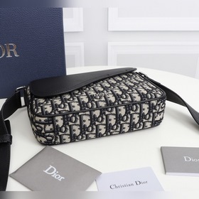 DIOR Мужская сумка через плечо Модель： 1ADME130YKS Абрикосовый с