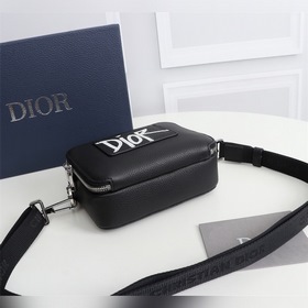 Мужская сумка через плечо DIOR Модель： 1PUBC119 (черная кожа с бе