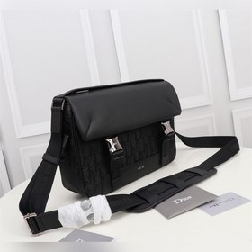 Сумка DIOR xplorer   Модель： 1ESME061YKY (черный нейлон) Сумка