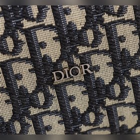 Сумка Dior Lingot 50 Модель： 1ADDU115YKY_H27E Сумка Dior Lingot 5