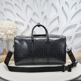 Dior - Новая мужская сумка для путешествий  Эта сумка Dior Lingo