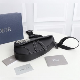 Сумка DIOR AND SHAWN Модель： 1ADPO093 (вышивка виде пчелы) Черная