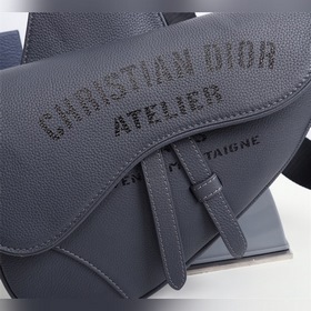 DIOR «Christian Dior Atelier» сумка-седло/сумка на грудь Модель：