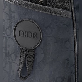 Рюкзак Dior Explorer Модель： 1ESBA012 (черный) Этот рюкзак — нови