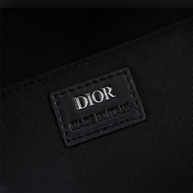 Рюкзак DIOR Rider Модель： 1ESBA088 (черная кожа) Рюкзак Rider от