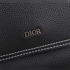 Сумка-рюкзак DIOR Saddle Модель： 1ADBA161 Этот рюкзак-седло имее