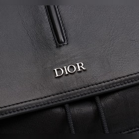 Мужской рюкзак Dior OBLIQUE MOTION Модель： 1MOBA062YPN (кожа, лаз