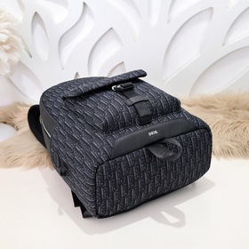 Dior - Новый мужской рюкзак Этот рюкзак является новинкой этого с