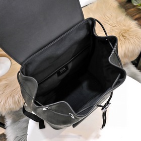 Dior - Новый рюкзак, модель 138-H03E Изготовлен из кожи с изыскан