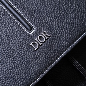 Dior - Новый мужской рюкзак из кожи, модель D1216 Изготовлен из