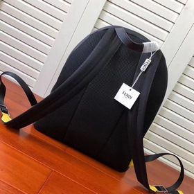 Fendi Новая сумка из ткани кожи Модель： 0395-1/7vz042A9ZBF0R2A Но