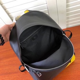 Fendi Новая сумка из ткани кожи Модель： 0395-1/7vz042A9ZBF0R2A Но