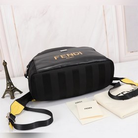 FENDI Рюкзак с шелкографией Артикул： 668568  Материал： водоне