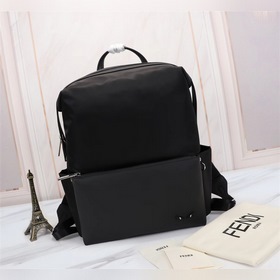 FENDI Рюкзак Eagle Eye Артикул： 668568  Материал： водонепрониц