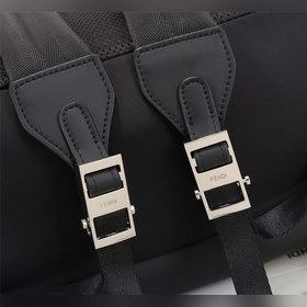 FENDI Рюкзак Eagle Eye Артикул： 668568  Материал： водонепрониц