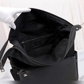 FENDI Рюкзак Eagle Eye Артикул： 668568  Материал： водонепрониц