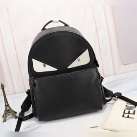 FENDI Рюкзак из белого металла Артикул： 668568  Материал： Вод