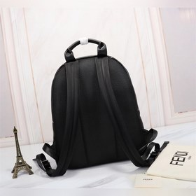 FENDI Рюкзак из белого металла Артикул： 668568  Материал： Вод