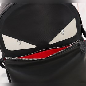 FENDI Рюкзак из белого металла Артикул： 668568  Материал： Вод