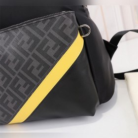 FENDI Фенди Желтый рюкзак из ПВХ Артикул： 668568  Материал： в