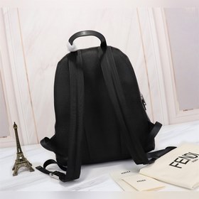 FENDI Рюкзак из ПВХ коричневого цвета Артикул： 668568  Материал