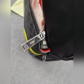 Fendi Модель： 0248-1 Новая сумка из ткани кожи Fendi Little Monst
