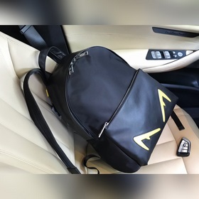 Fendi Сумка из ткани кожи Модель： 0234-1 Fendi Рюкзак Little Mon