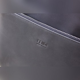 Fendi Модель： 0395-1/7vz042A9ZBF0R2A Сумка из ткани кожи Fendi L