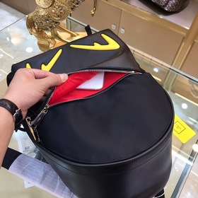 FENDI  Новый рюкзак Модель： F2307 Сзадиспользуется дышащая высок